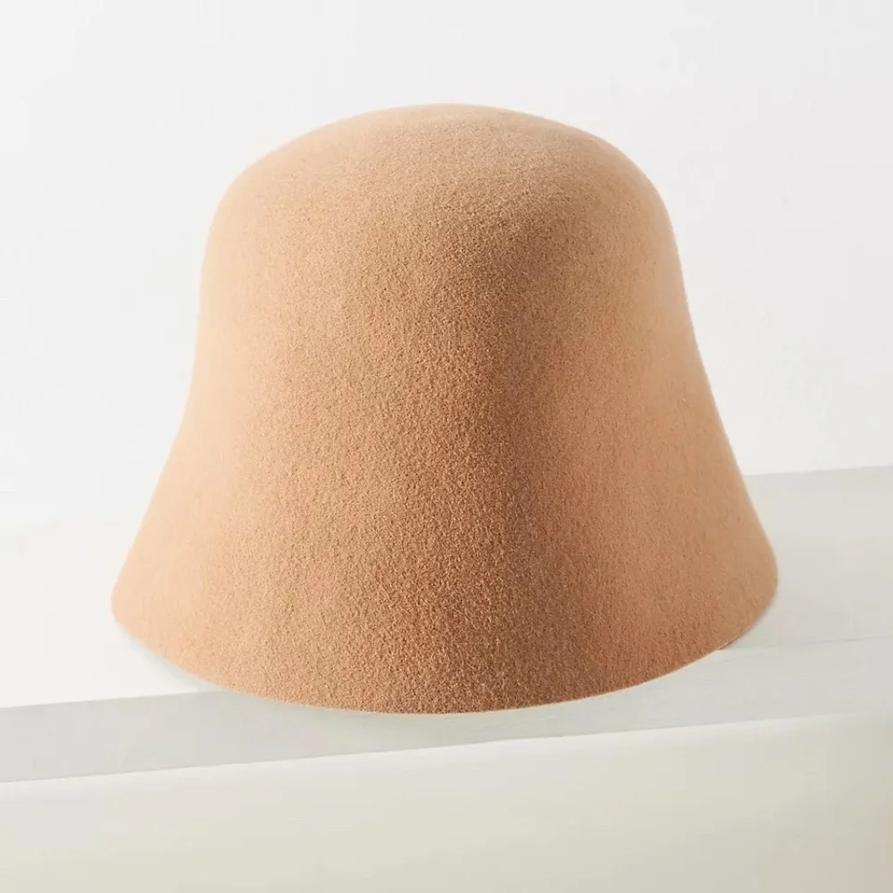 NWT Anthropologie Mod Velvet Tan Bucket Hat